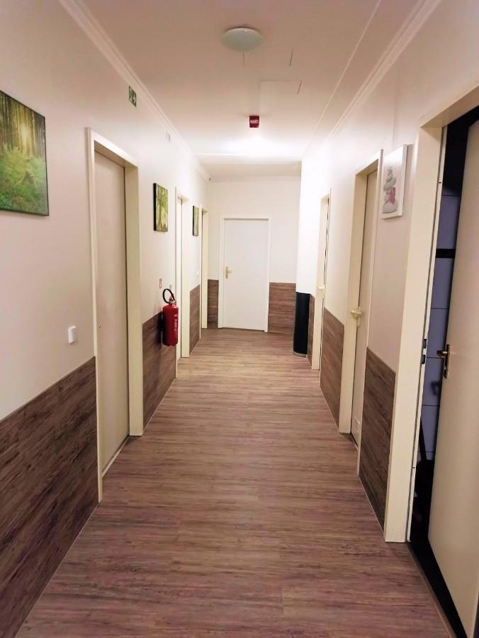 Puschkin Rooms ベルリン エクステリア 写真