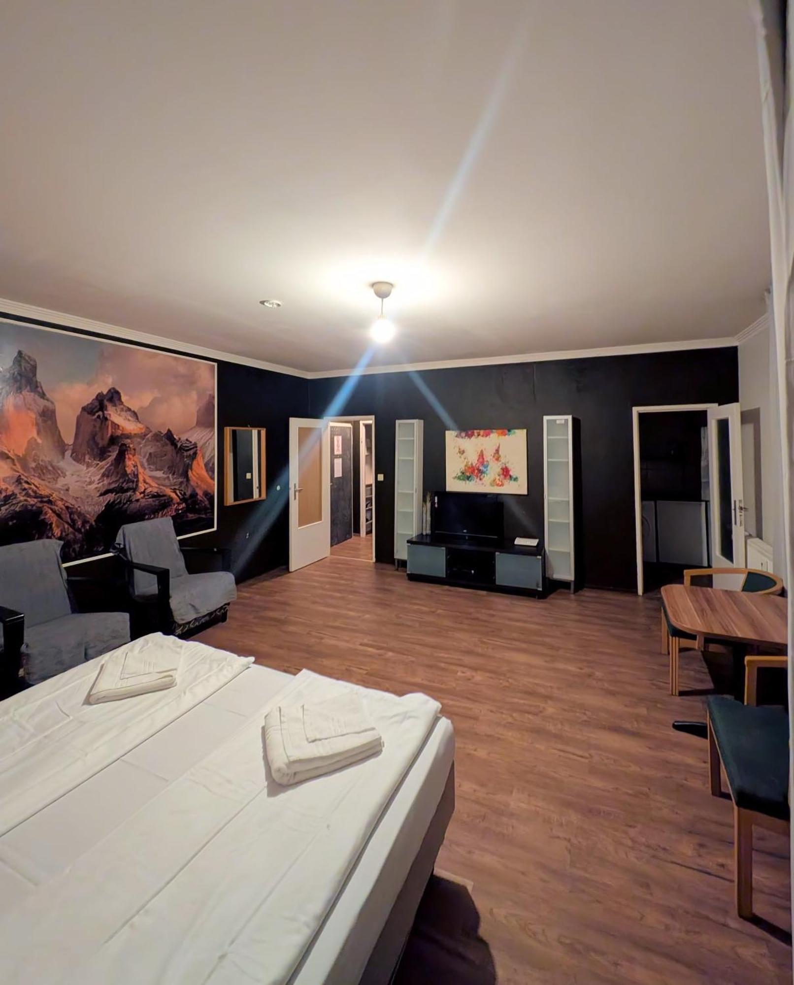 Puschkin Rooms ベルリン エクステリア 写真